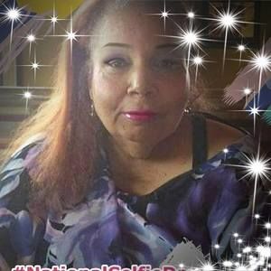 Meet your Posher, Angela